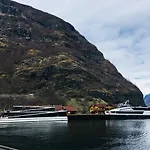 布雷克加尔旅馆 旅馆