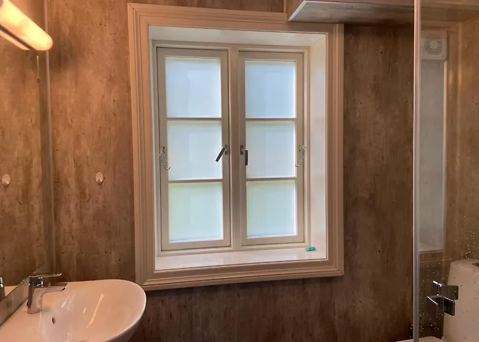 Hostel Brekke Gard *