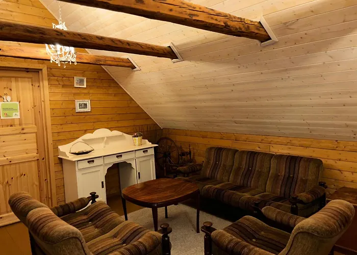 Brekke Gard Hostel *