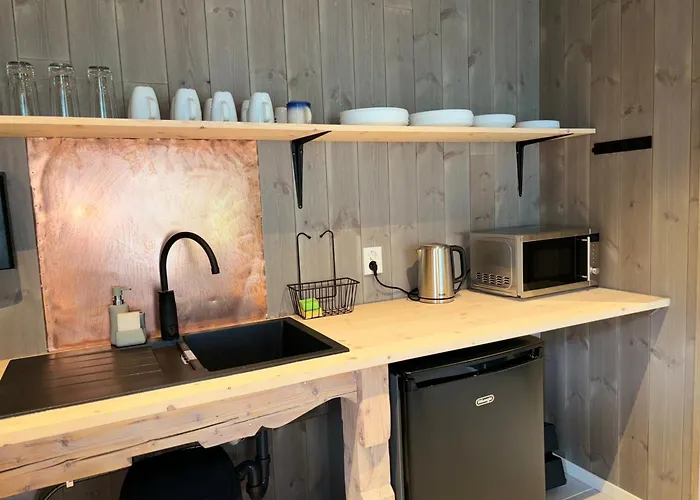 Hostel Brekke Gard *