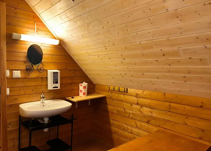 브레게 가드 호스텔 플람